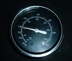 dial thermometer in lid