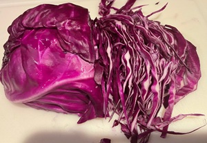 Slice or shred the red cabbage