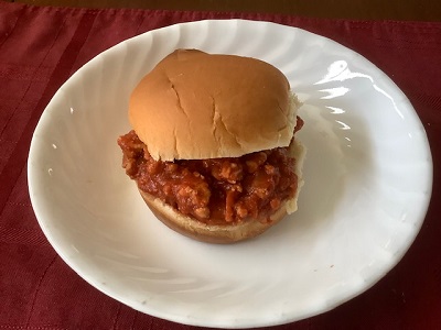 Sloppy Joe in a bun